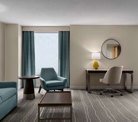 DoubleTree by Hilton Hotel Norfolk Airport - Norfolk, VA