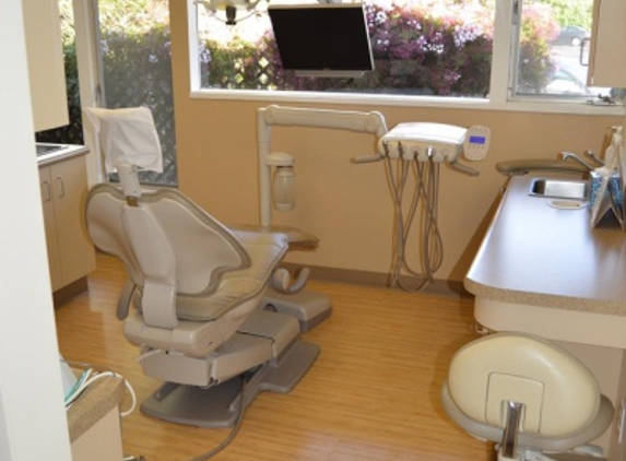 Dr. Kenneth J. Schweifler, DDS - Los Altos, CA