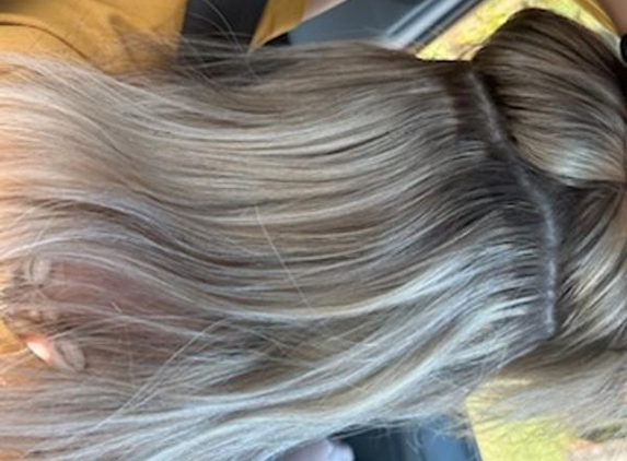 Dhillonz Hair & Beauty Care Pty Ltd - Gladstone Central, QLD