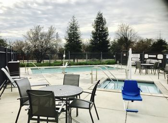 Fairfield Inn & Suites Fresno-Clovis - Clovis, CA