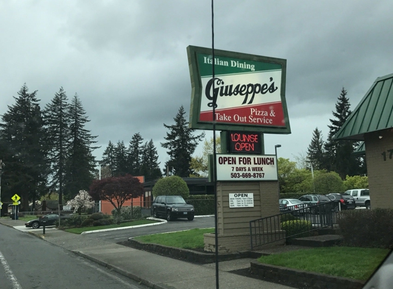 Giuseppe's Italian Restaurant & Lounge - Portland, OR