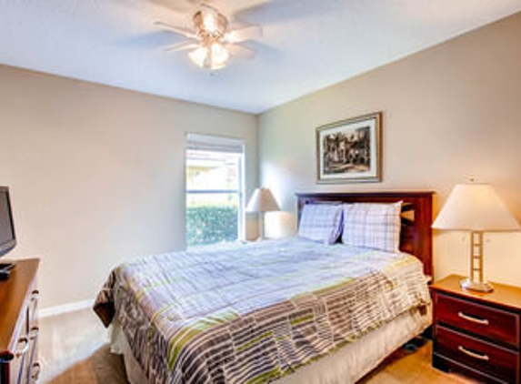 Advantage Vacation Homes - Kissimmee, FL