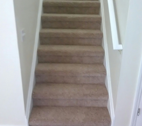 Flooring Fanatic LLC. Staircase by Flooring Fanatic