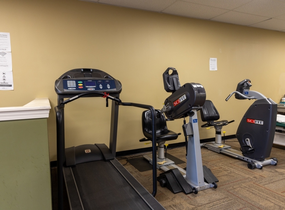 BenchMark Physical Therapy - Covington, GA