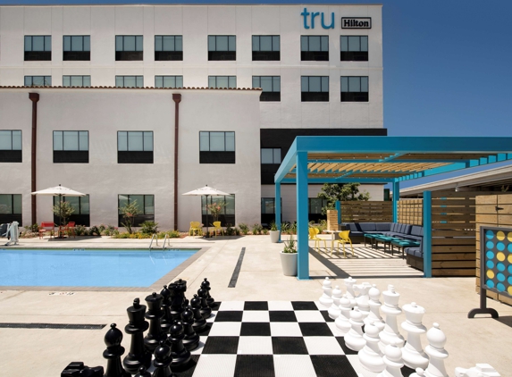 Tru by Hilton San Antonio Downtown Riverwalk - San Antonio, TX