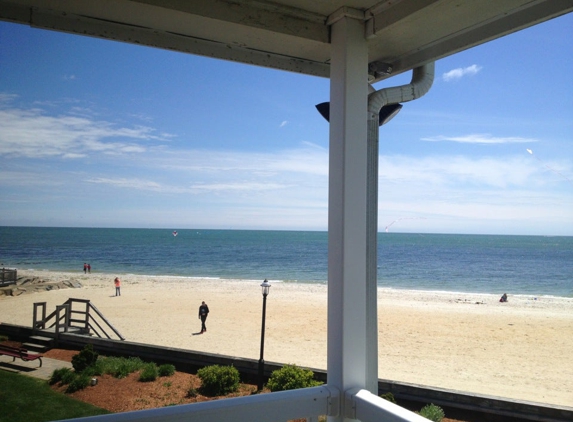 Red Jacket Beach Resort - South Yarmouth, MA