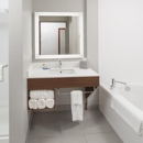 Holiday Inn Express & Suites Hudson I-94 by IHG - Hotels