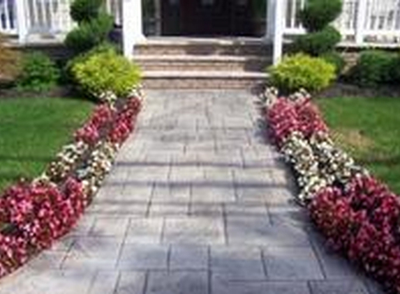 Rocco's Landscaping and Concrete Service LLC - Staten Island, NY