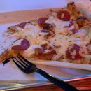 Papa Kenos Pizzeria - Pizza