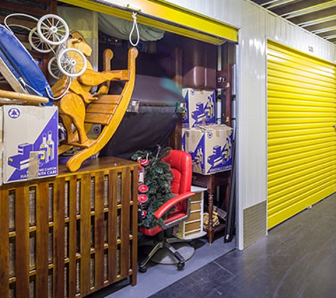 Big Orange Storage - Malaga, WA. Unit sizes and styles to fit all needs from domestic to commercial.