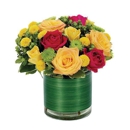 Mom's Wholesale Florist - Flowers, Plants & Trees-Silk, Dried, Etc.-Retail