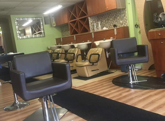 Hypehair 2000 - Gary, IN. Walk-ins welcome