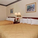 Quality Inn & Suites Canton - Motels