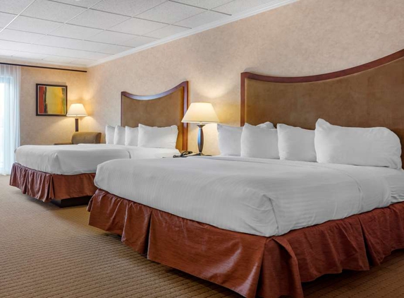 Best Western Plus Oswego Hotel and Conference Center - Oswego, NY